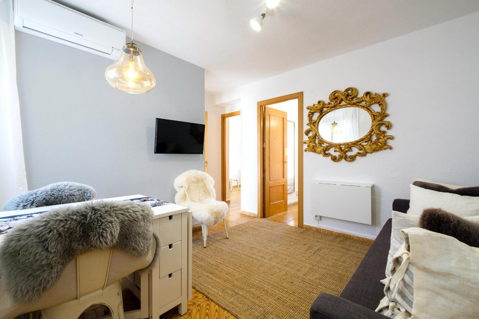 My City Home- Cozy Apartment At Aravaca Madrid Kültér fotó