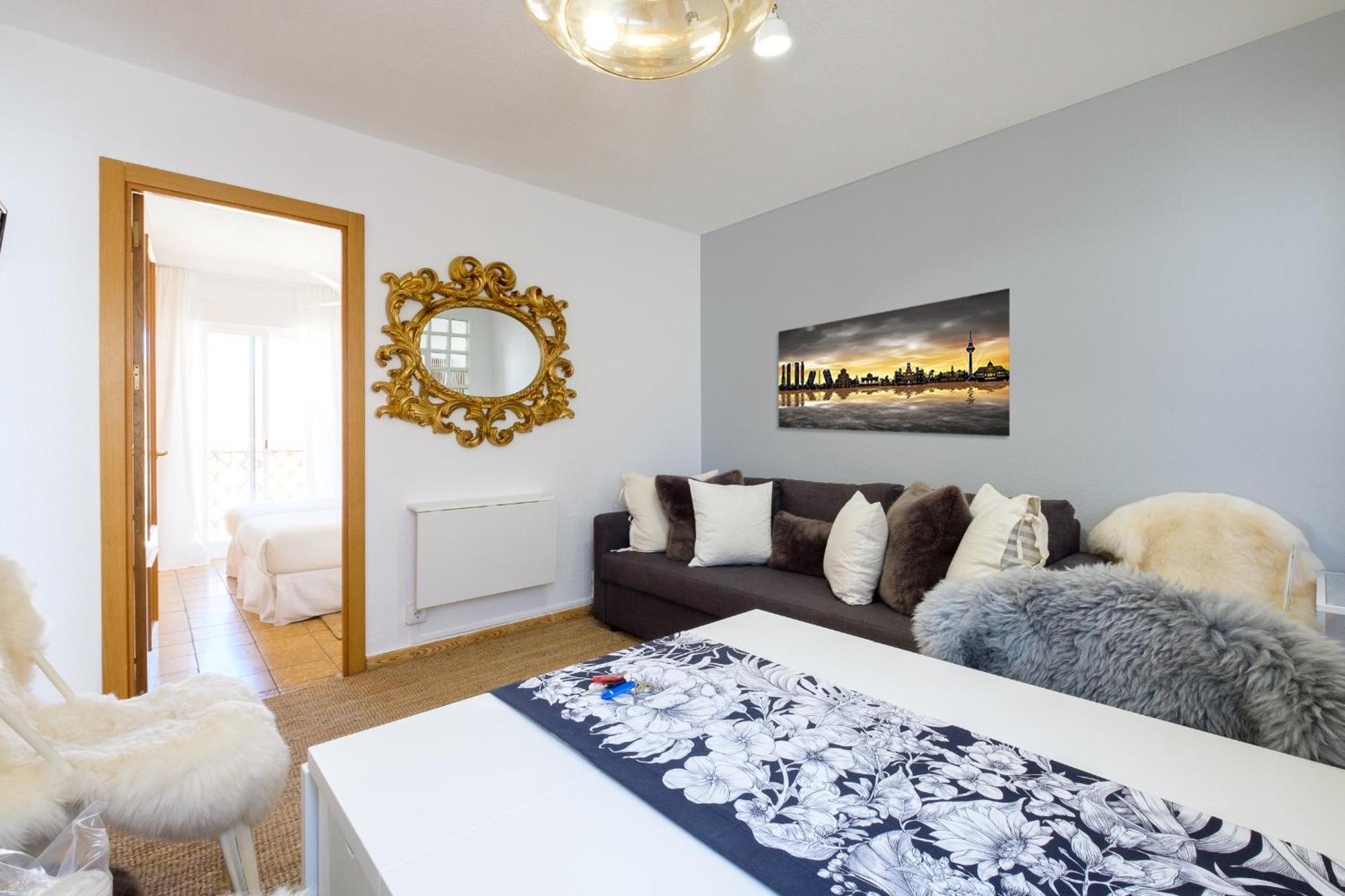 My City Home- Cozy Apartment At Aravaca Madrid Kültér fotó